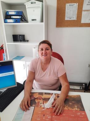 Hizmetli Zehra Binici